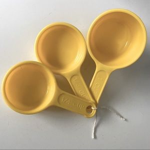Rubbermaid Measuring Cups